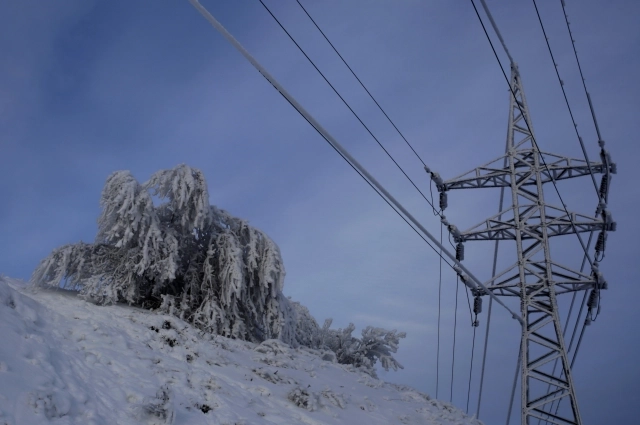 Из-за непогоды упали ЛЭП.