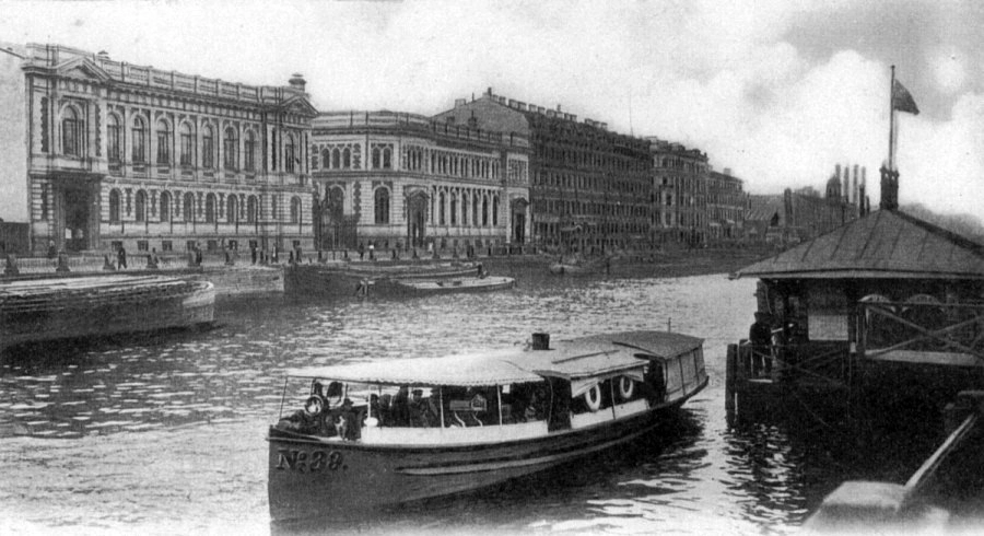 Речной трамвайчик «Финляндского легкого пароходства»