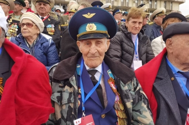 Василий Денисов.