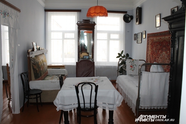 Комната в коммунальной квартире, где жила семья Горячевых.