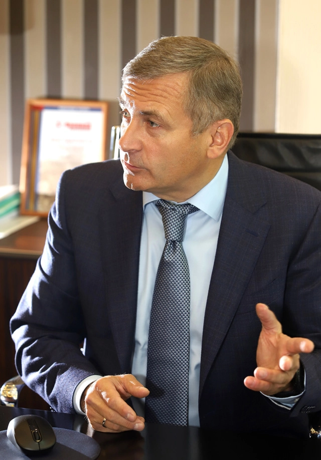 Сергей Гущин выстраивает систему трансконтинентальных маршрутов.