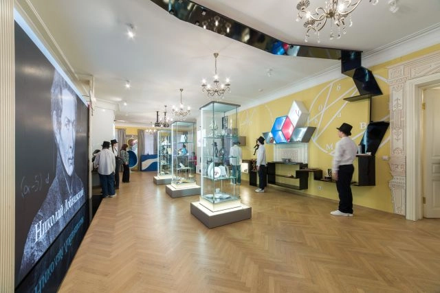 Современные экспозиции музея.