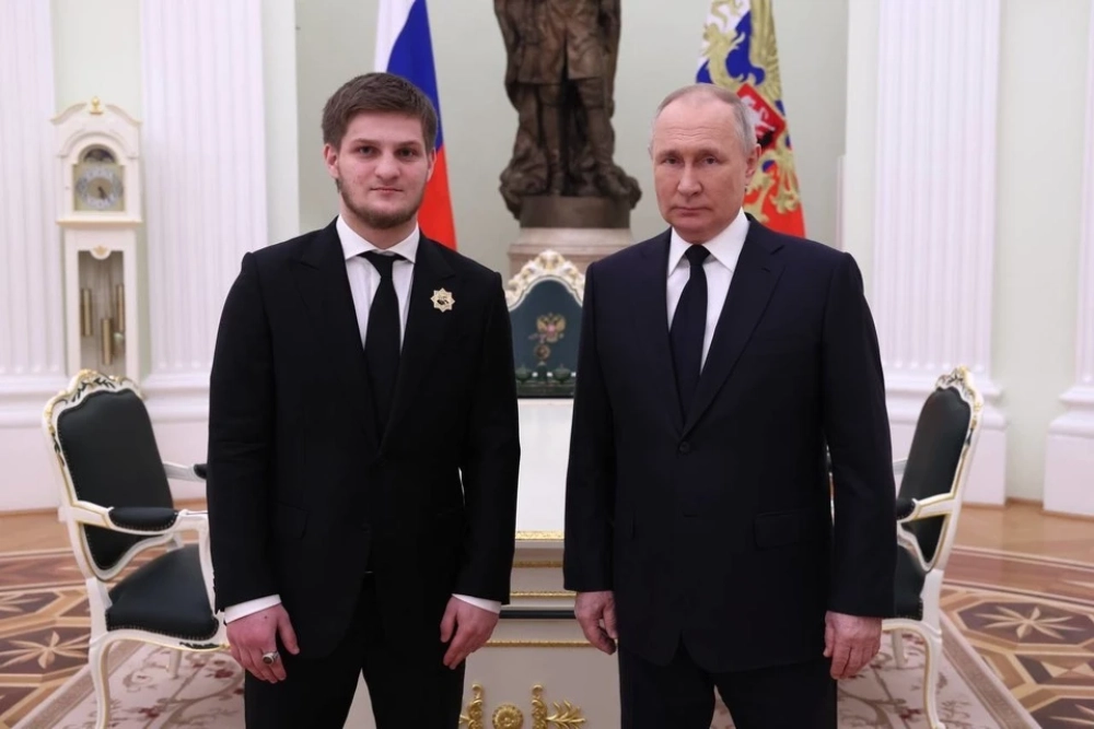 Старший сын главы региона тоже встречался с президентом перед свадьбой.