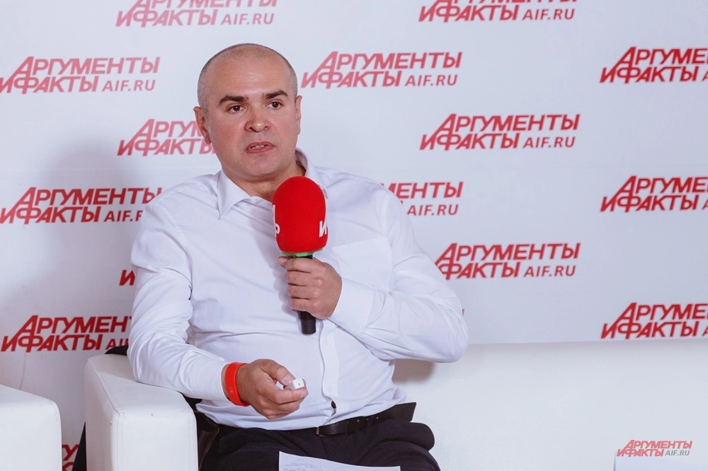 Александр Колесниченко.