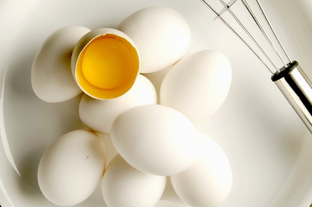 На прилавках магазинов можно встретить йодированные яйца.