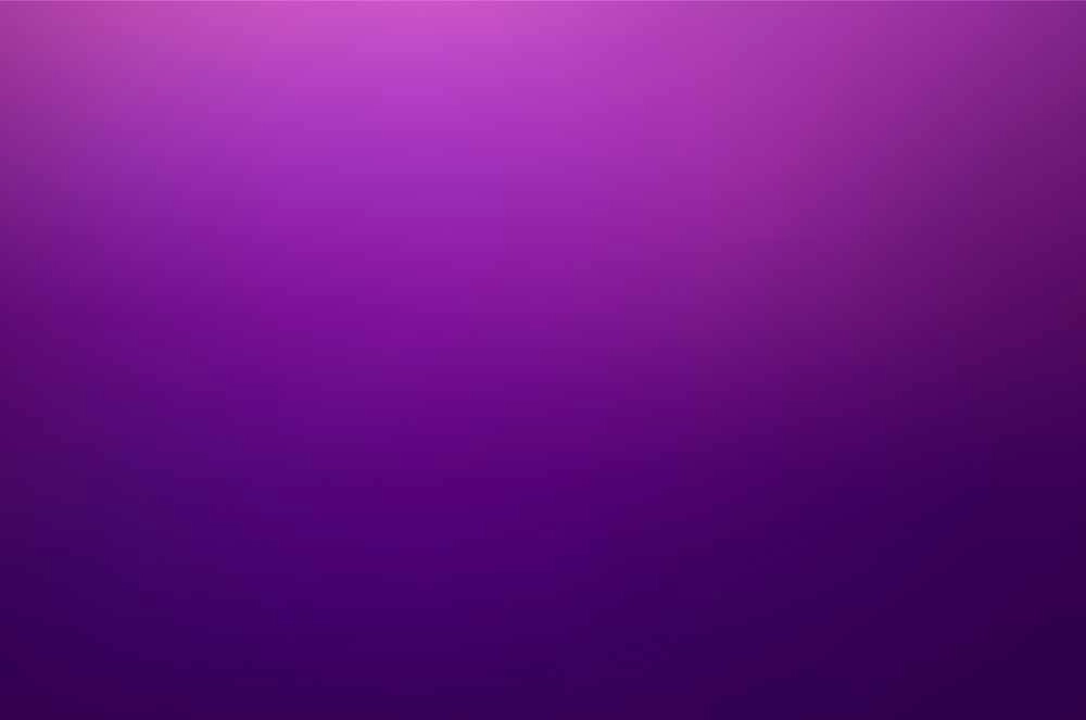 Фиолетовый цвет.