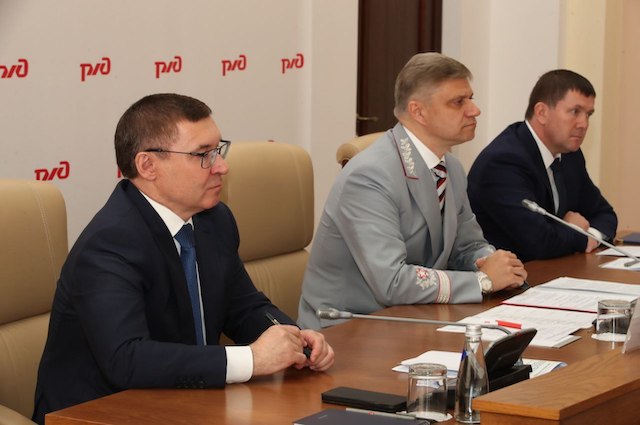 Гендиректор ОАО «РЖД» представил коллективу нового руководителя СвЖД