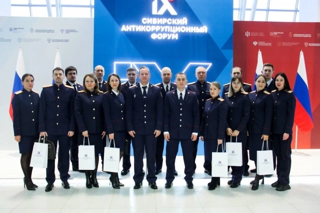 В завершение участники мероприятия приняли резолюцию, включив в неё озвученные экспертами мнения по вопросам профилактики.