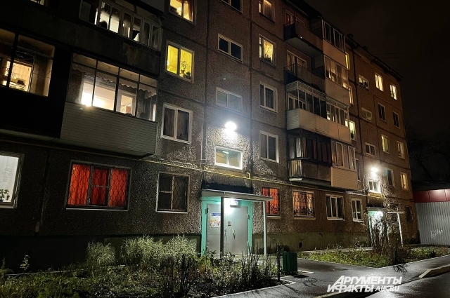 «Пермский людоед» Михаил Малышев после отсидки вернулся в свою квартиру в Закамске.