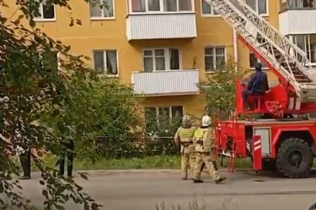 Спасатели на месте ЧП.