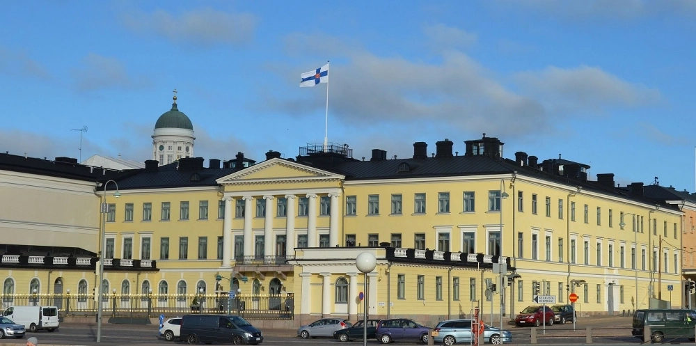 Президентский дворец в Хельсинки - типичный петербургский ампир.