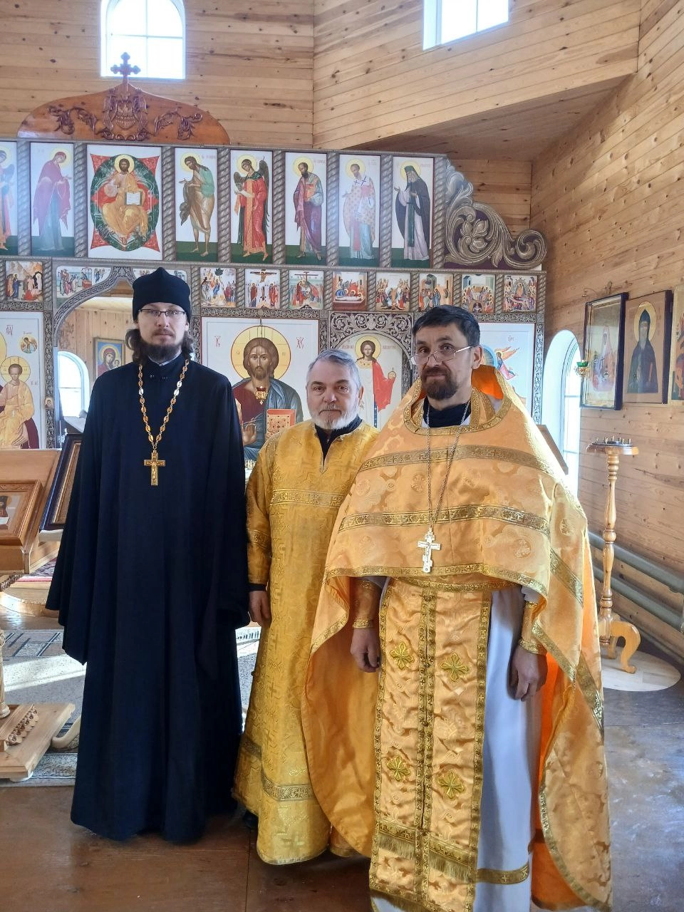 14 октября на Покров Пресвятой Богородицы Николая Таракановского рукоположили в священники.