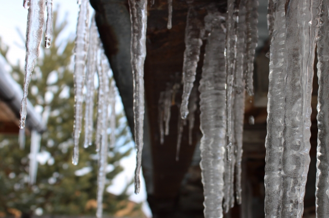 В конце марта в Иркутске начинается капель.   