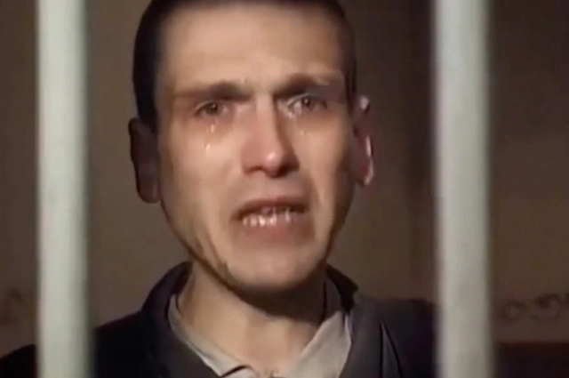 
 Нападал на мальчиков. Маньяк-педофил Иртышов любил позировать    
