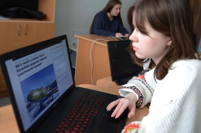 «Удиви меня!» Как будущие дизайнеры помогут стенам «заговорить»
