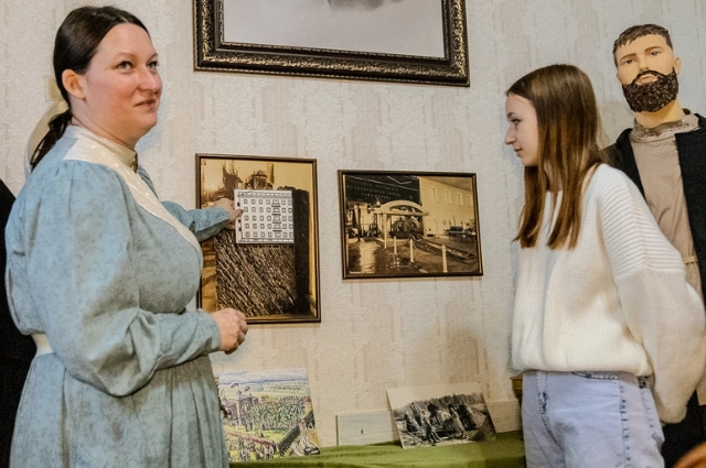 «Прости, большуха!» Уральским студентам рассказали о купеческом Невьянске