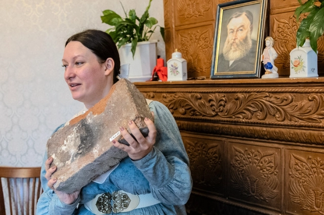 «Прости, большуха!» Уральским студентам рассказали о купеческом Невьянске