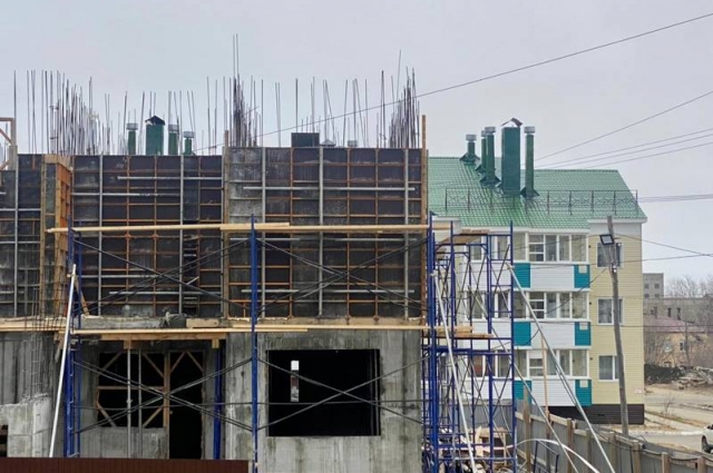 Строительство новых домов не успевает за потребностями жителей.