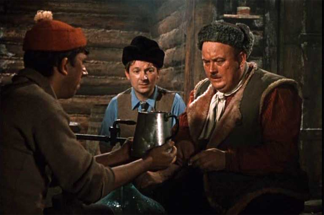 Кадр из&nbsp;фильма «Самогонщики», 1961 г.