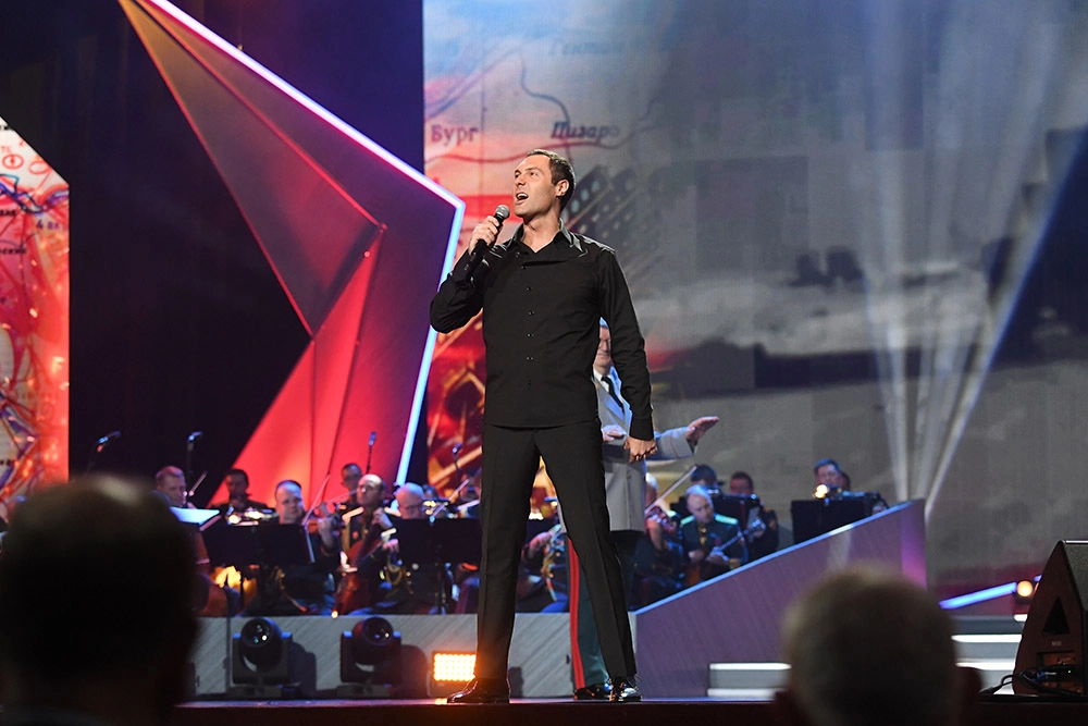Певец Евгений Кунгуров.