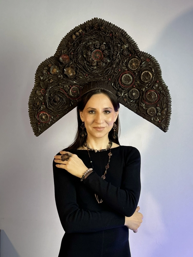 Ольга всю жизнь в сфере творчества.