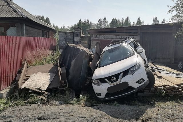 На Урале четыре человека пострадали из-за уснувшего за рулем водителя
