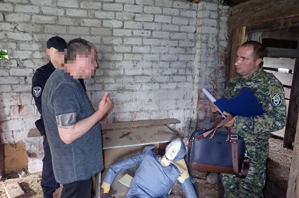 Когда мужчина был задержан, то отпираться на допросах он не стал и сам дал признательные показания.