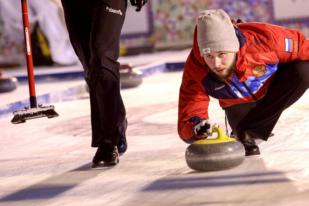 Традиционный этап мирового тура по керлингу WСТ Moscow Classic на ГУМ-катке.