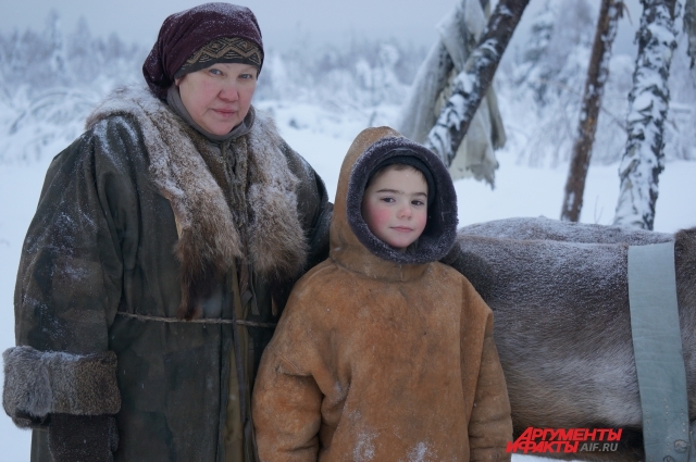 Жительница Губахи Нелли Альбурова участвует в съёмках вместе с приёмным сыном Матвеем.