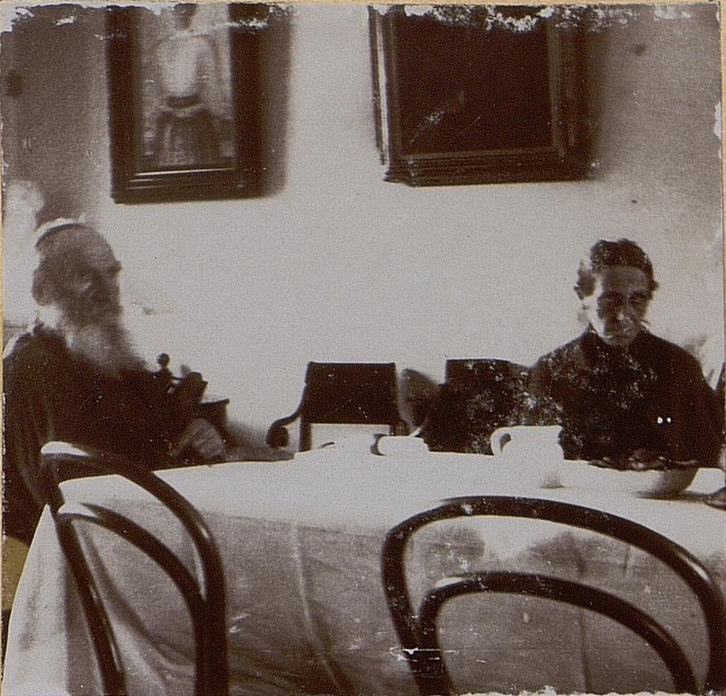 Лев Толстой и Мария Шмидт.