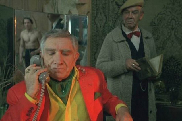 Мафиозный босс Козюльский в фильме «Ширли-Мырли» (1995).