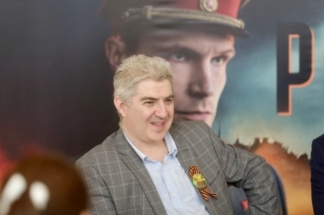 Отвечает Артем Федотов.