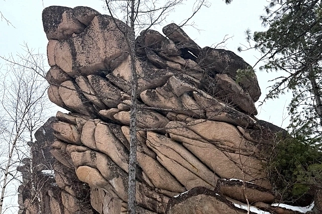 Кутурчинская тайга — это декоративные останцы и скользкий курумник между ними.