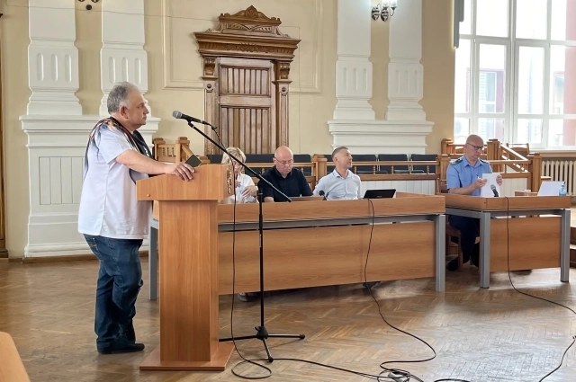 Степанов никогда не получал от Виктора Тархова подобных сообщений.