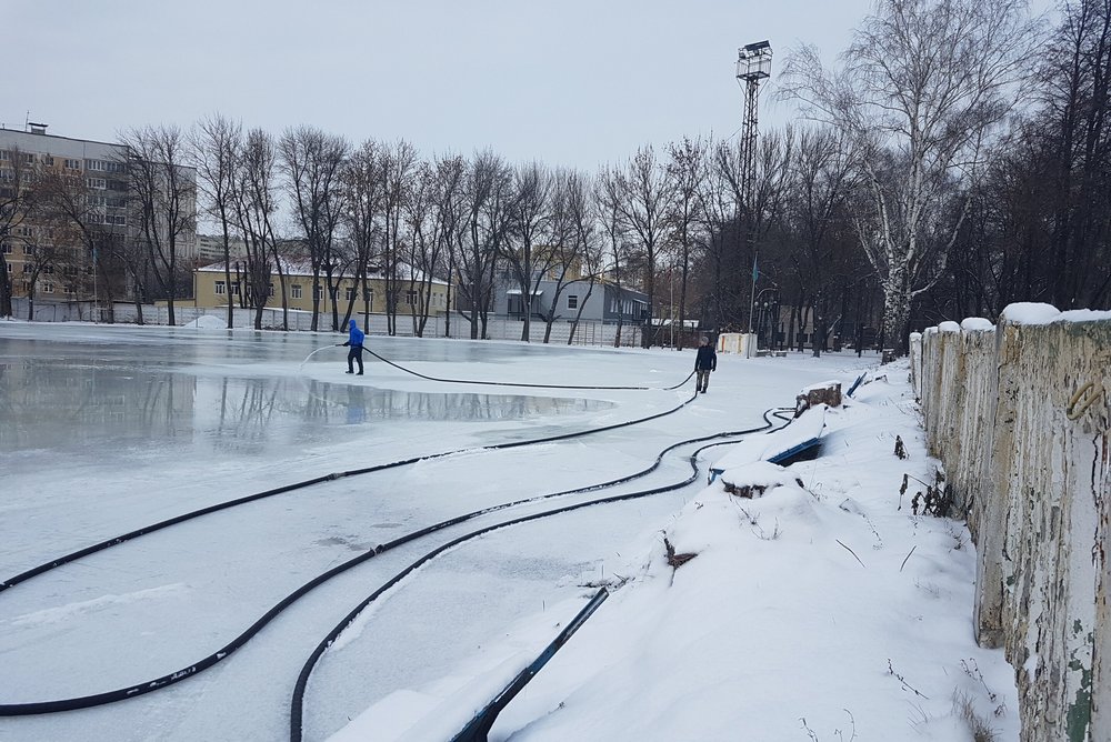 Каток рязань. Каток Локомотив Рязань. Рязань коток каток Локомотив. Стадион Локомотив Рязань. Стадион Локомотив Рязань каток.