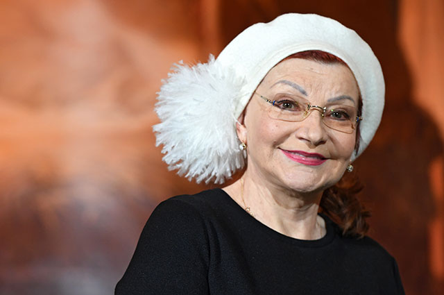 Елена Степаненко.