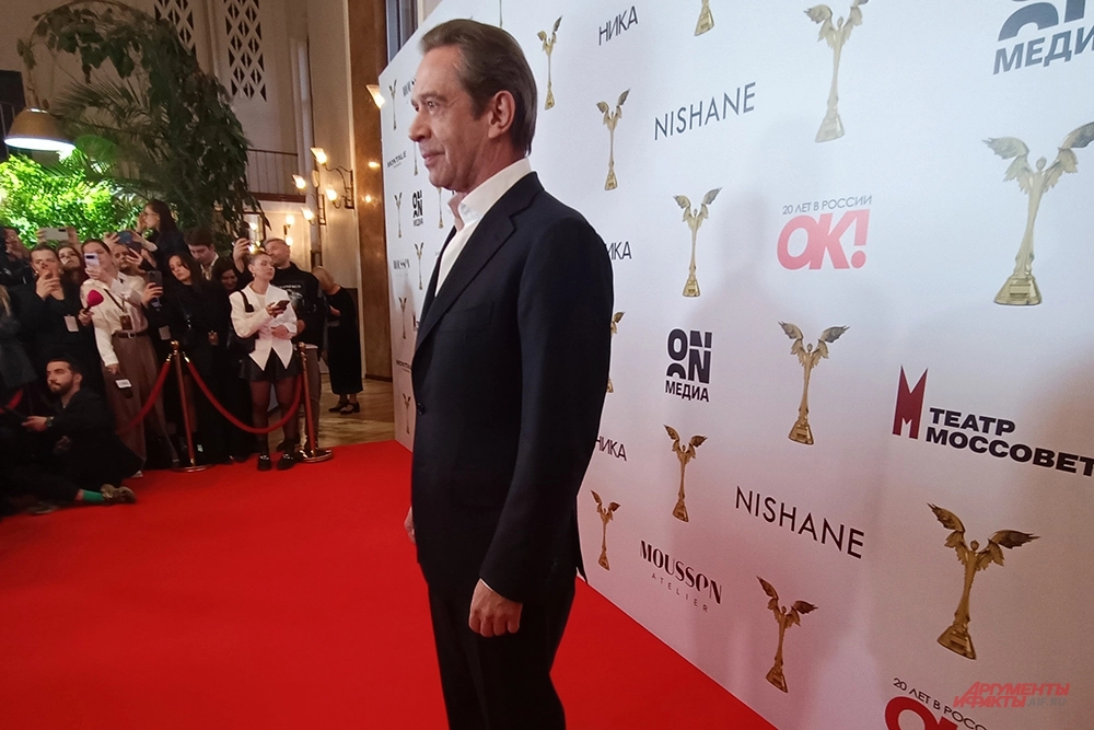 Владимир Машков.