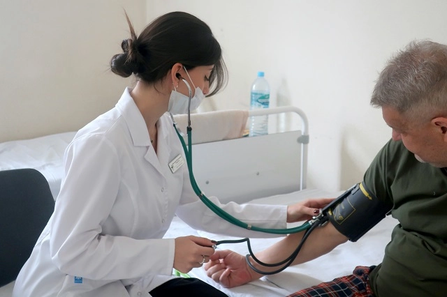 Заботится сердце… Уральский кардиолог рассказал, когда пора идти к врачу