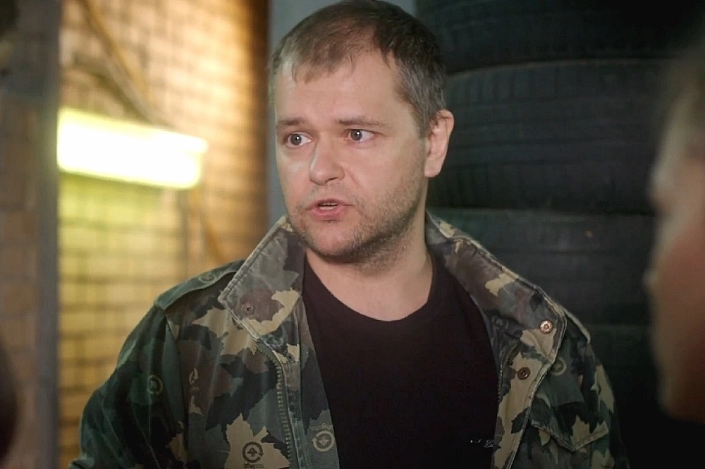 Андрей Бур.