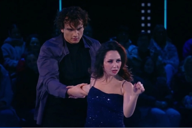 Елизавета Туктамышева — Марк Рудаковский в номере «Сто часов счастья».