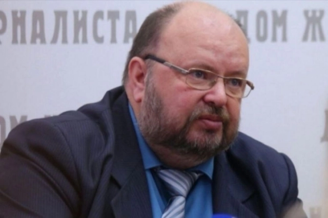 Максим Стуканов.