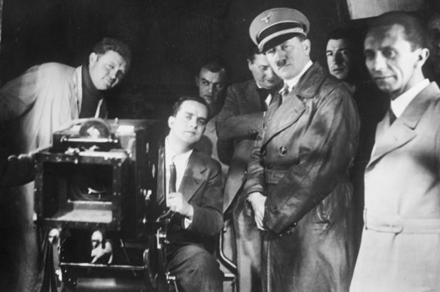 Гитлер и Геббельс. 1935 год