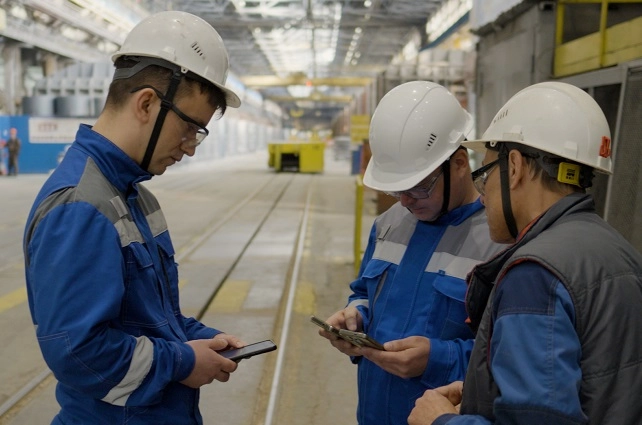 ВИЗ-Сталь продолжает внедрять цифровые решения для безопасного производства