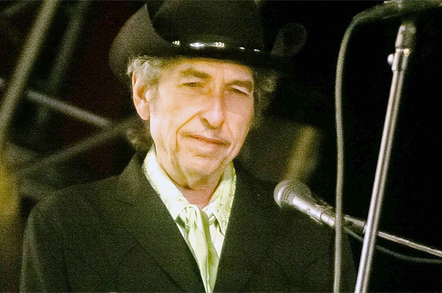 Боб Дилан.
