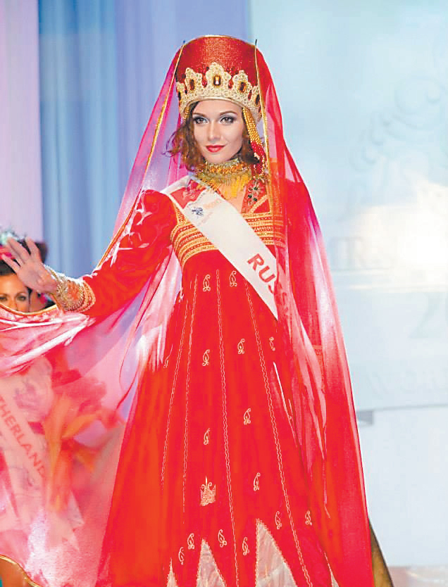 На международном конкурсе «Миссис Вселенная – 2014» Россию представляла Екатерина Плотко, учредитель благотворительного фонда Red Nose. Она стала «Вице-миссис Вселенная – 2014» и получила специальный титул «Миссис Социальная Активность».