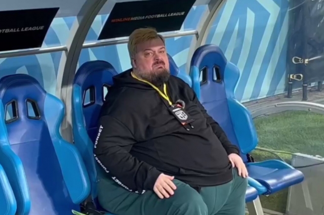 Василий Уткин.