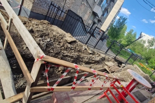 Парень находился рядом с шаурмечной.