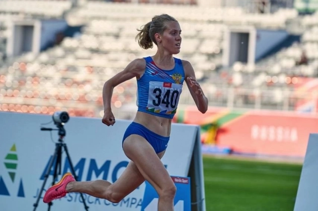 Мария занимается спортом с детства. 