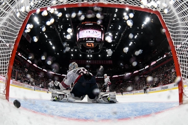 Встреча завершилась победой омичей!