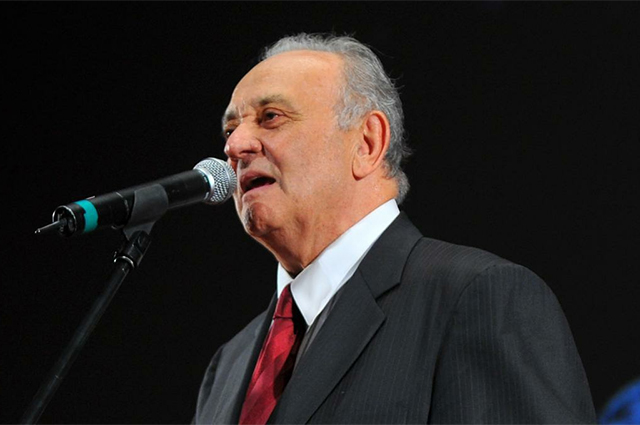 Анджело Бадаламенти.